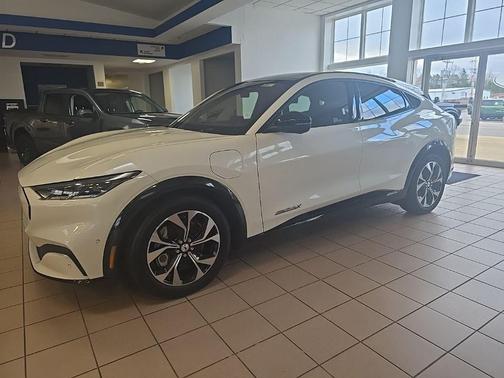 2021 Ford Mustang Mach-E Premium