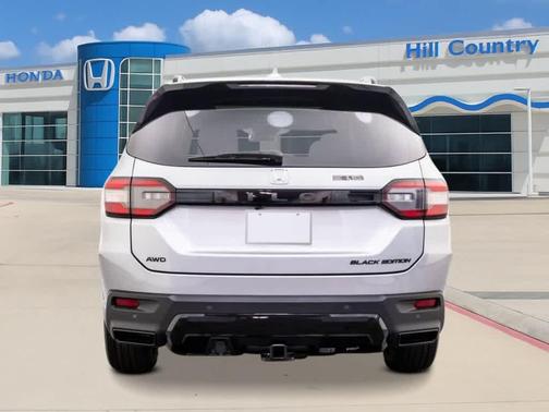 Solar Silver Metallic 2026 Honda Pilot Black Edition