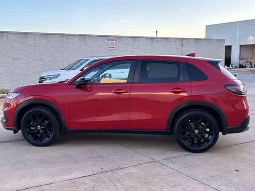 Milano Red 2023 Honda HR-V Sport