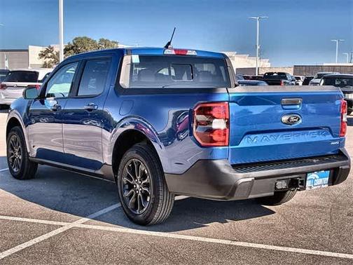 2023 Ford Maverick Lariat