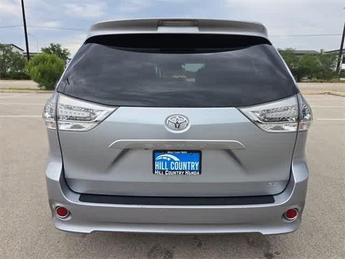 2013 Toyota Sienna SE