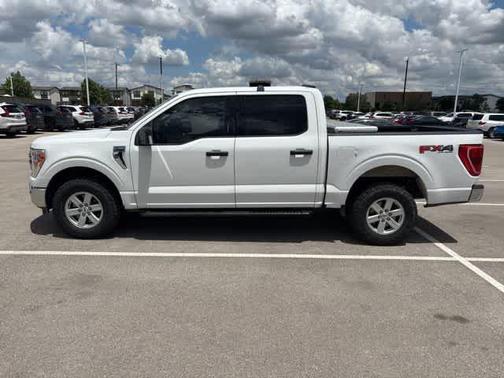 Oxford White 2021 Ford F-150 XLT