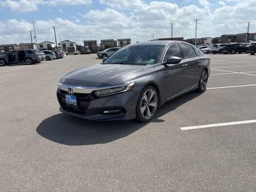 2018 Honda Accord Touring 2.0T