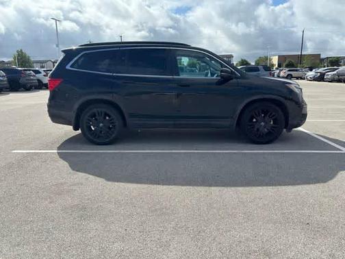 Crystal Black Pearl 2021 Honda Pilot Special Edition