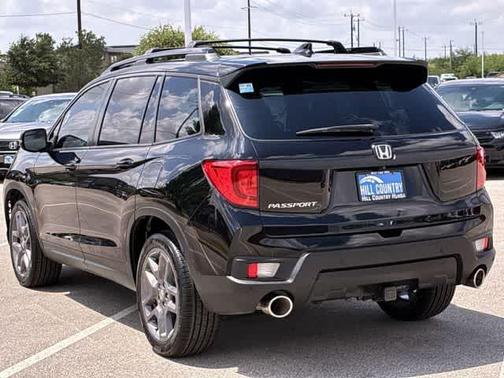 Crystal Black Pearl 2022 Honda Passport EX-L