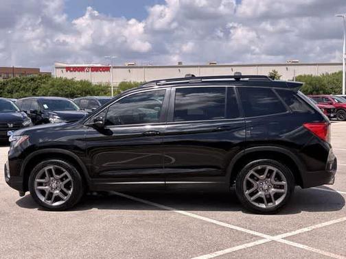 Crystal Black Pearl 2022 Honda Passport EX-L