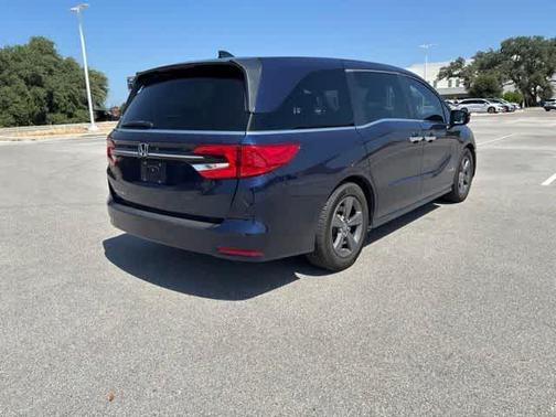 Obsidian Blue Pearl 2022 Honda Odyssey EX