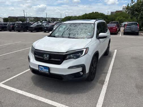 Platinum White Pearl 2021 Honda Pilot Special Edition
