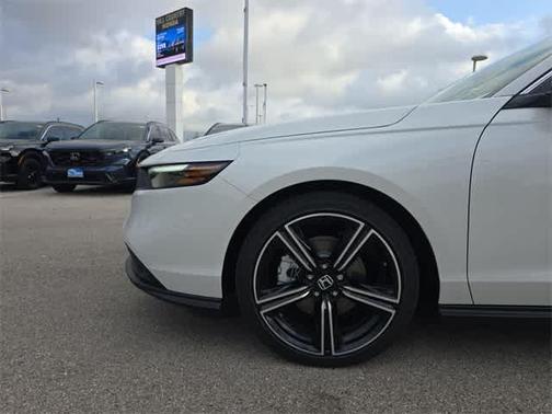 2025 Honda Accord Hybrid Sport
