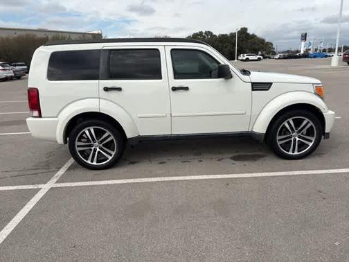 2009 Dodge Nitro SE