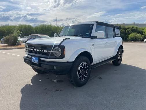 2022 Ford Bronco Outer Banks