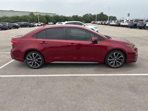 Ruby Flare Pearl 2022 Toyota Corolla SE