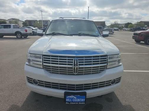 2014 Lincoln Navigator Base
