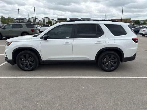 White 2025 Honda Pilot Sport