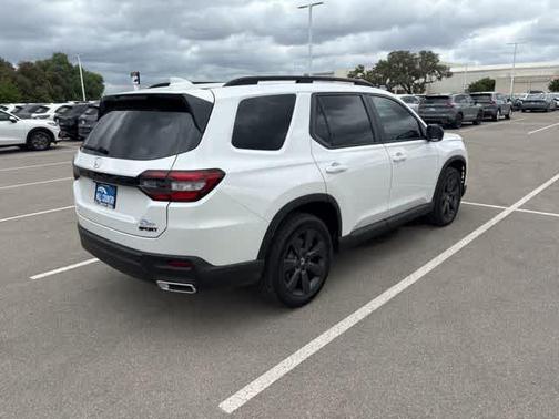 White 2025 Honda Pilot Sport