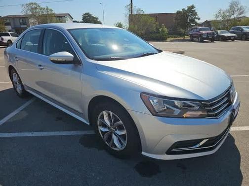 2017 Volkswagen Passat 1.8T S