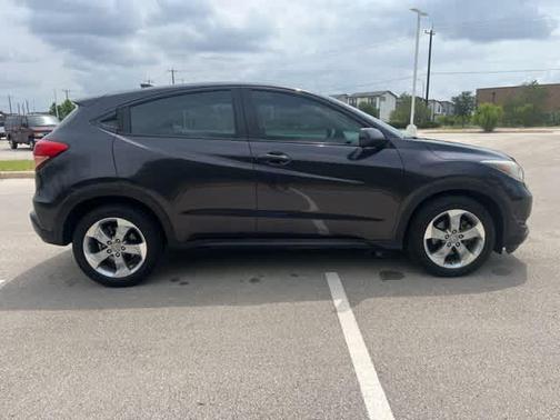 2018 Honda HR-V LX