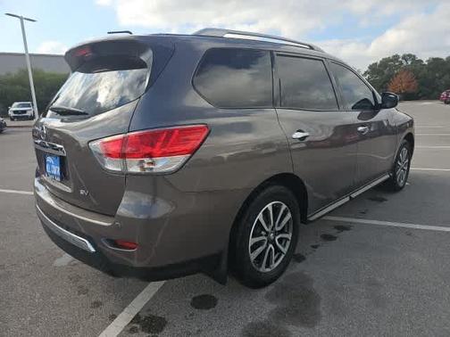 2014 Nissan Pathfinder SV