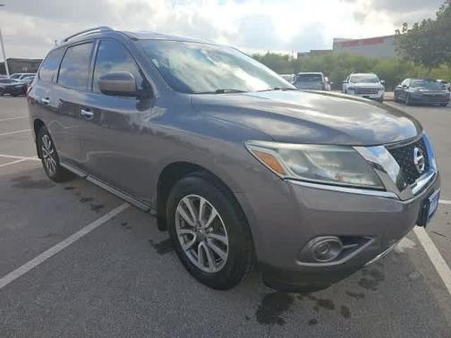 2014 Nissan Pathfinder SV