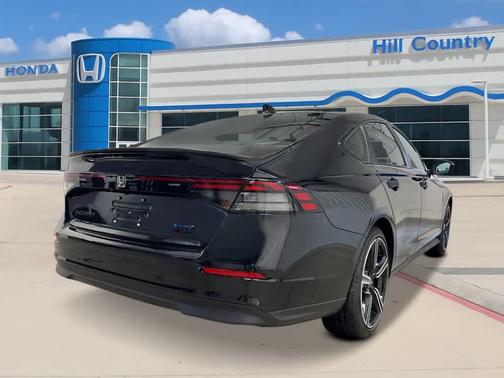 Crystal Black Pearl 2026 Honda Accord Hybrid Sport