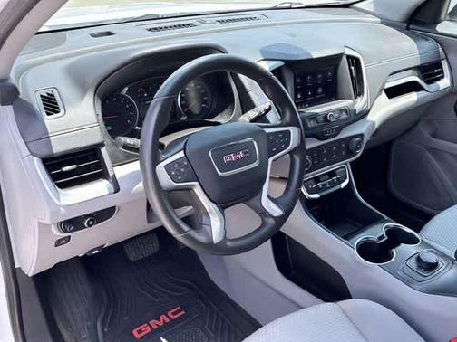 Summit White 2024 GMC Terrain SLE