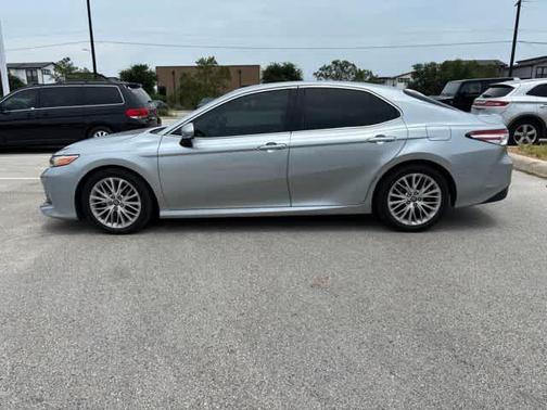 Celestial Silver Metallic 2018 Toyota Camry L