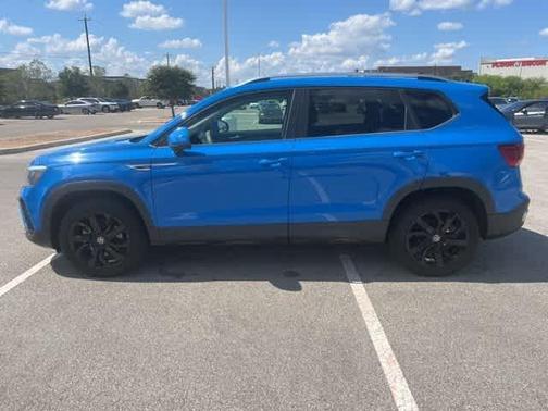 2022 Volkswagen Taos 1.5T SE