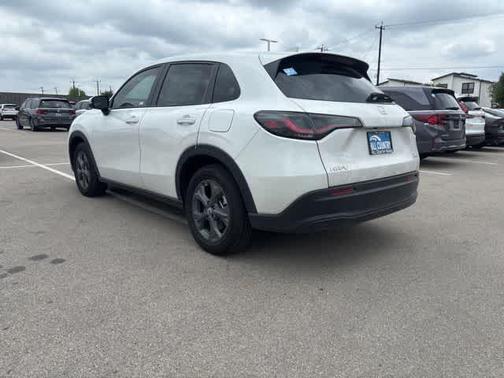 Beige 2026 Honda HR-V LX