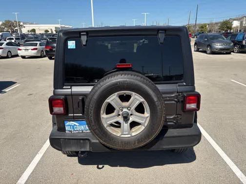 2022 Jeep Wrangler Unlimited Sport