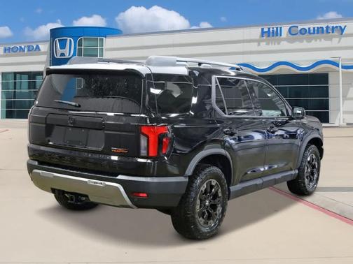 Crystal Black Pearl 2026 Honda Passport TrailSport