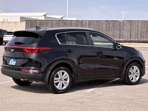 Black Cherry 2018 Kia Sportage LX