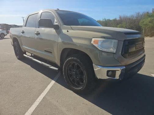 2017 Toyota Tundra SR5