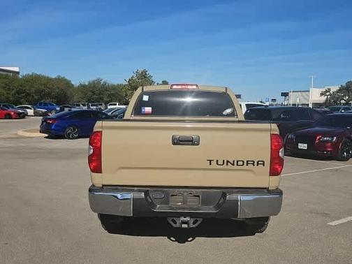 2017 Toyota Tundra SR5