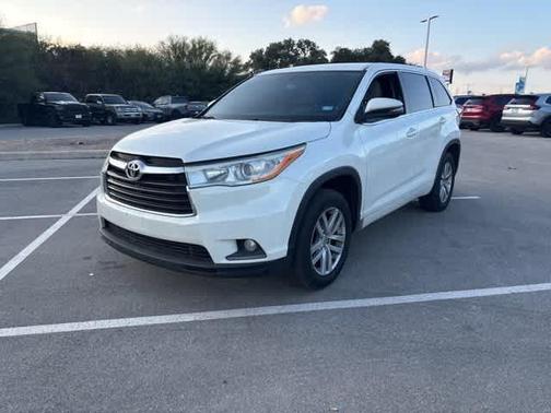 2014 Toyota Highlander LE