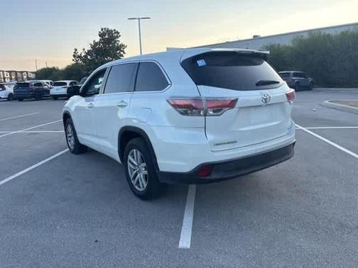 2014 Toyota Highlander LE