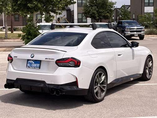 Mineral White Metallic 2024 BMW M240 i xDrive