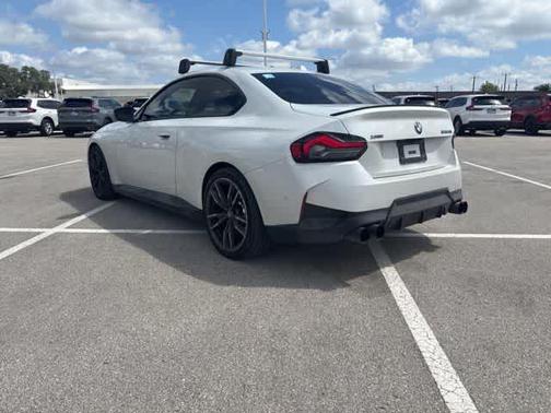 Mineral White Metallic 2024 BMW M240 i xDrive