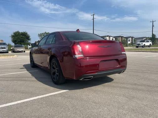 2022 Chrysler 300 S