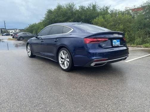 Navarra Blue Metallic 2022 Audi A5 40 Premium