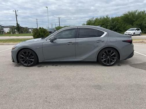 2024 Lexus IS 350 F SPORT Design