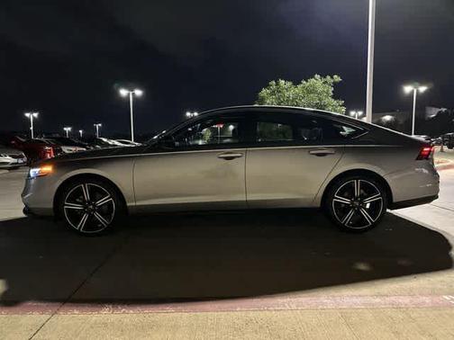 Lunar Silver Metallic 2023 Honda Accord Hybrid Sport