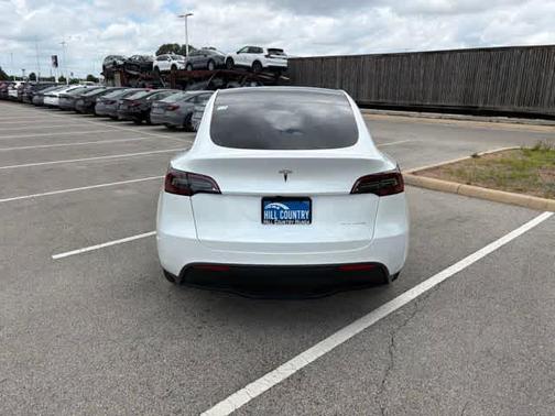 White 2024 Tesla Model Y Long Range