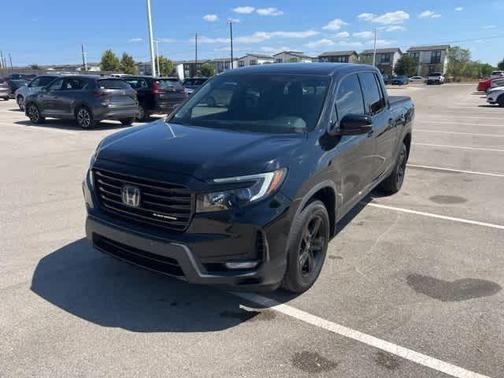 2022 Honda Ridgeline Black Edition