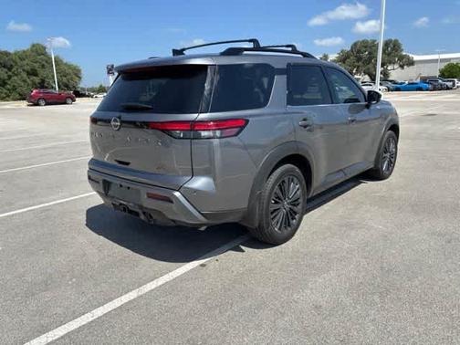 Gun Metallic 2026 Nissan Pathfinder SL
