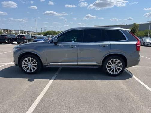 2019 Volvo XC90 T6 Inscription