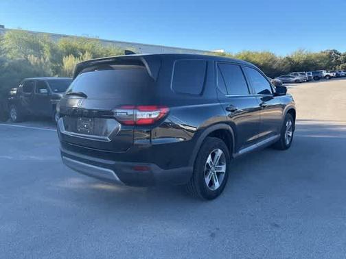 2023 Honda Pilot EX-L 7-Passenger