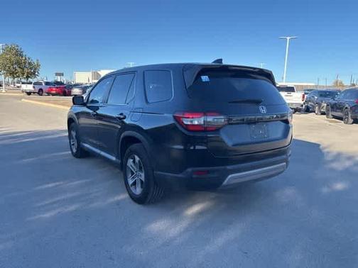 2023 Honda Pilot EX-L 7-Passenger