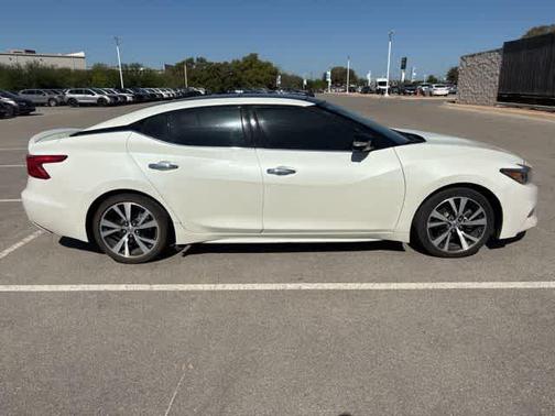 2017 Nissan Maxima 3.5 Platinum