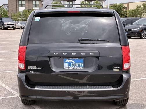 Black Onyx Crystal Pearlcoat 2018 Dodge Grand Caravan GT