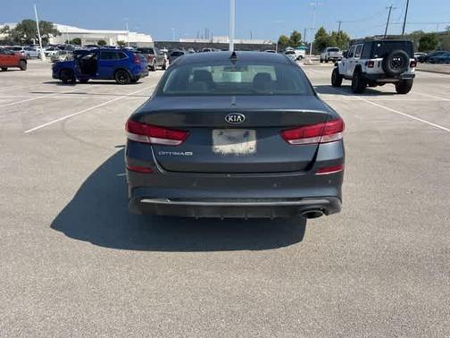 2020 Kia Optima LX